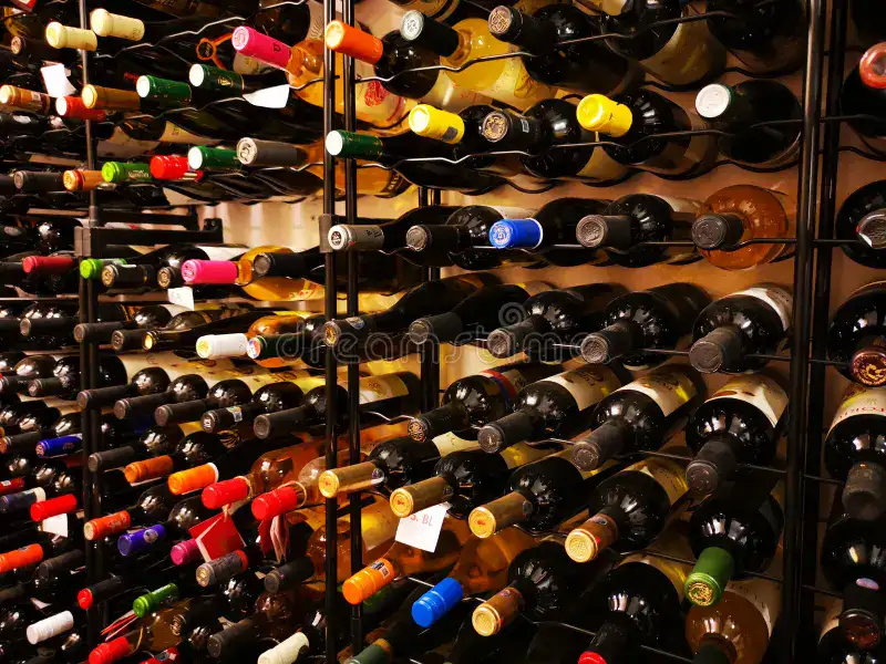 VINO ITALIANO, STALLO NEGLI USA: -28% NEL BIMESTRE ESTIVO