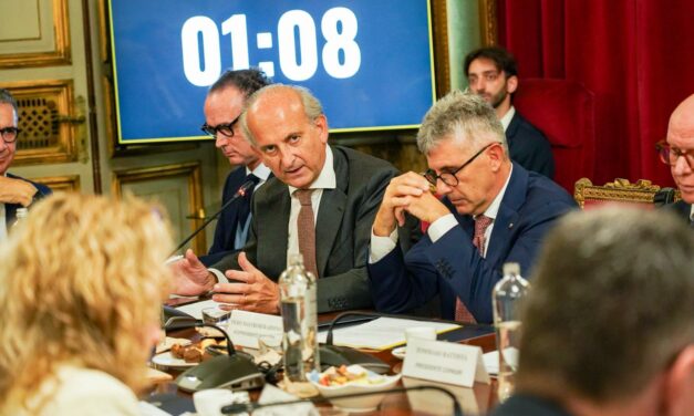 IL VINO ITALIANO TRA DIPLOMAZIA E MERCATO: NUOVE SFIDE PER UN FUTURO SOSTENIBILE