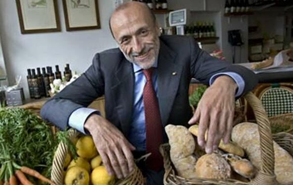 ADDIO A CARLIN PETRINI, L’UOMO CHE HA INSEGNATO AL MONDO CHE IL CIBO È CULTURA