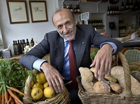 ADDIO A CARLIN PETRINI, L’UOMO CHE HA INSEGNATO AL MONDO CHE IL CIBO È CULTURA