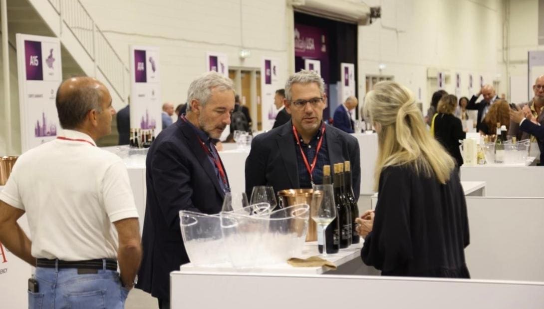 VINO ITALIANO NEGLI USA: LA QUALITÀ NON BASTA, SERVE UN PATTO CON LA RISTORAZIONE